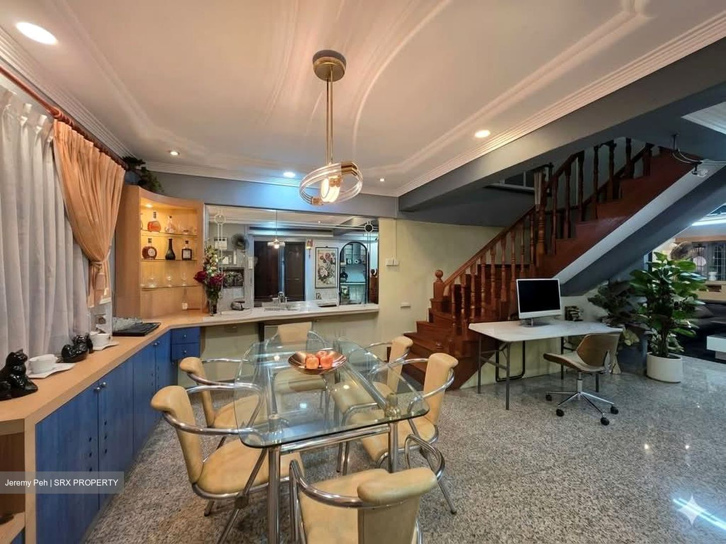 Blk 336 Jurong East Avenue 1 (Jurong East), HDB Executive #628537271